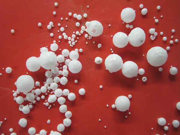 氧化铝空心球的特点是什么